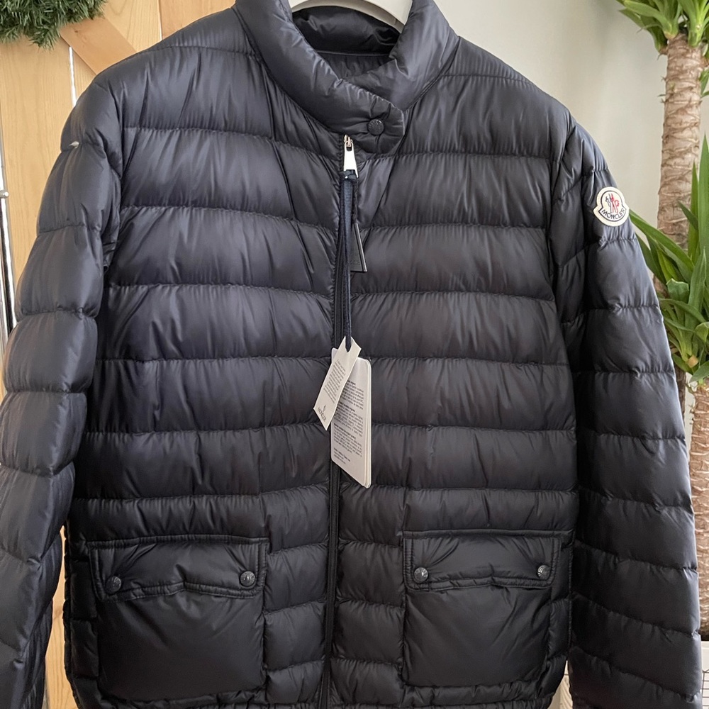 NWT Moncler Lightweight Lans Collared Puffer Down Jacket